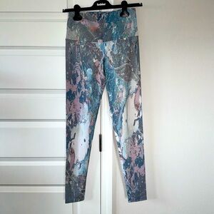 Onzie High Waisted Leggings